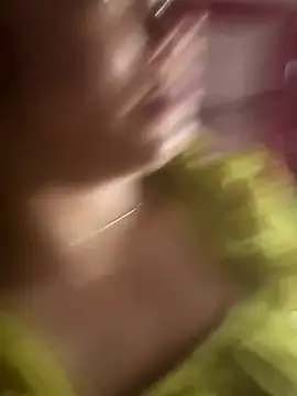 Snapshot of Dilen_7533 chatting on December 14, 2025, 3:34 am Dilen 7533 online show from December 14, 2025, 3:34 am