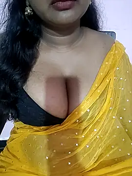 Keerthee  online show from November 9, 2025, 9:13 pm