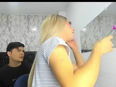 Snapshot of Lovers_Spicy chatting on November 11, 2025, 1:11 pm Lovers Spicy online show from November 11, 2025, 1:11 pm