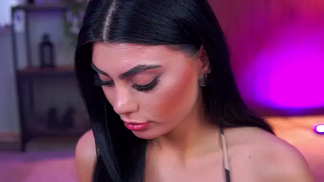 Snapshot of RavennaDArcy chatting on January 15, 2026, 7:17 pm RavennaDArcy online show from January 15, 2026, 7:17 pm