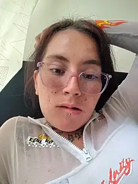 mr arte online show from November 12, 2025, 8:30 pm