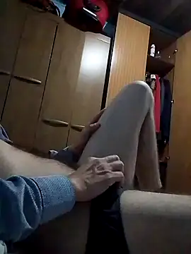 Snapshot of DeutschmanPeter chatting on November 5, 2025, 4:51 pm DeutschmanPeter online show from November 5, 2025, 4:51 pm