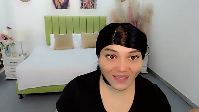 sebastian cruz  online show from April 17, 2026, 7:06 pm