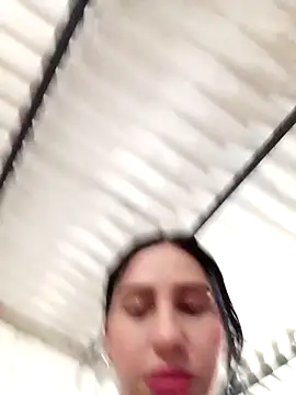 katalellahot03 online show from November 5, 2025, 11:38 pm