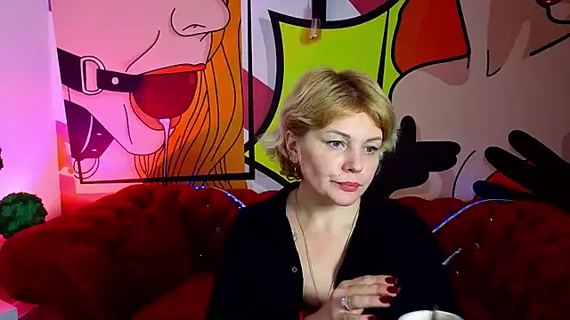 AmaraNights online show from November 18, 2025, 2:54 pm