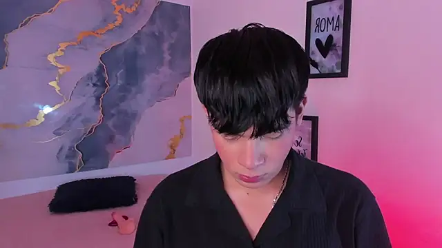 Snapshot of Isaac_Kurtt chatting on December 18, 2025, 8:26 pm Isaac Kurtt online show from December 18, 2025, 8:26 pm