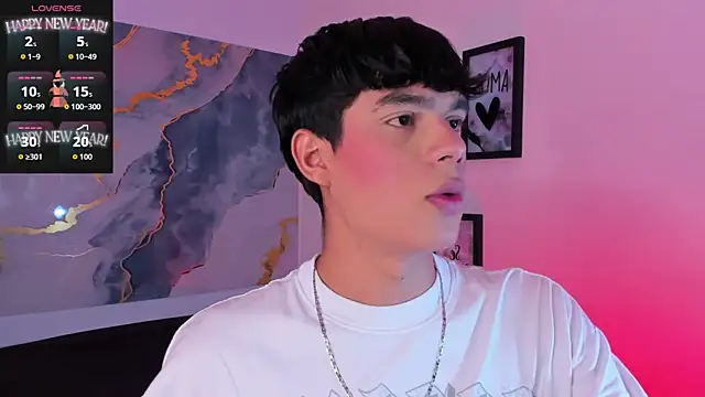 Snapshot of Isaac_Kurtt chatting on January 5, 2026, 8:01 pm Isaac Kurtt online show from January 5, 2026, 8:01 pm