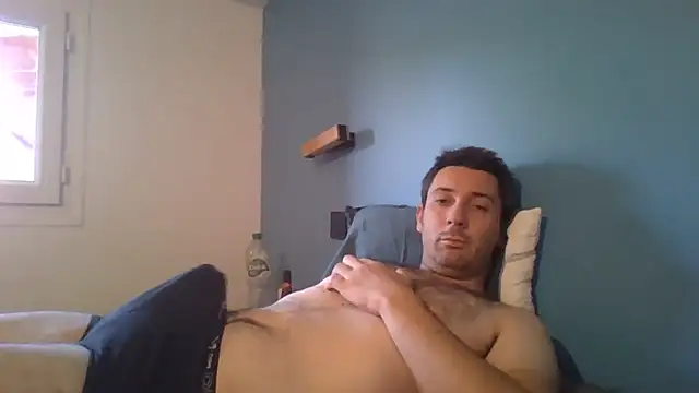 Snapshot of Paul69sb chatting on July 19, 2026, 7:23 am Paul69sb online show from July 19, 2026, 7:23 am