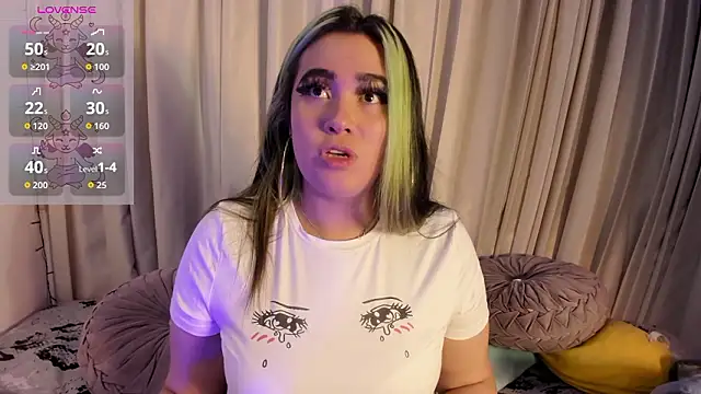 Snapshot of Lilith_Zenith_ chatting on February 7, 2026, 3:54 am Lilith Zenith online show from February 7, 2026, 3:54 am