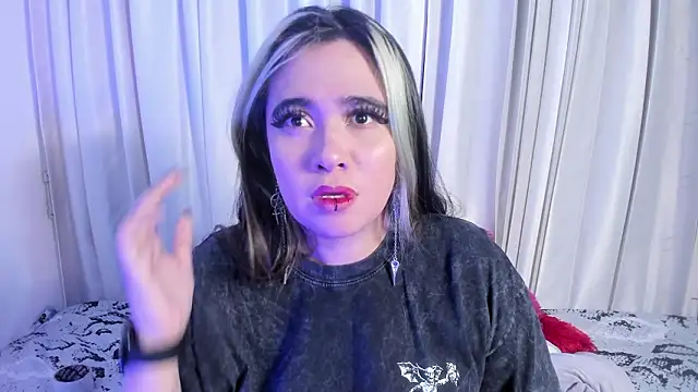 Snapshot of Lilith_Zenith_ chatting on February 21, 2026, 3:29 am Lilith Zenith online show from February 21, 2026, 3:29 am