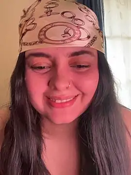 Snapshot of candicewest_ chatting on February 21, 2026, 5:03 pm candicewest online show from February 21, 2026, 5:03 pm