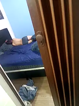 Snapshot of crazy_penis chatting on November 29, 2025, 3:04 pm crazy penis online show from November 29, 2025, 3:04 pm