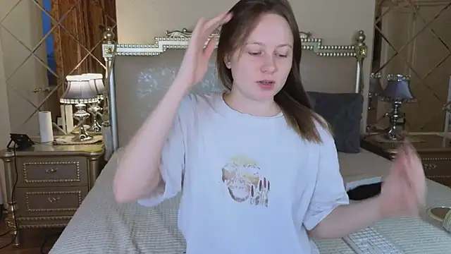 HolyBabyDoll online show from November 29, 2025, 11:24 am