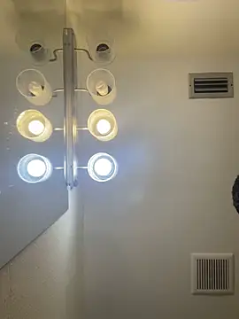 Snapshot of Dayana-2025 chatting on February 14, 2026, 1:24 am Dayana-2025 online show from February 14, 2026, 1:24 am