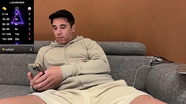 marcoo x online show from November 20, 2025, 5:34 pm