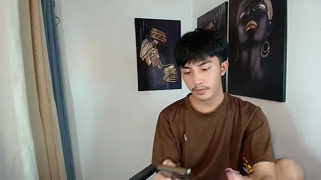 Urloverhardcock online show from December 15, 2025, 4:50 am