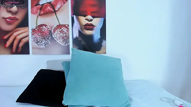 Andhrea Vale online show from January 7, 2026, 12:40 pm