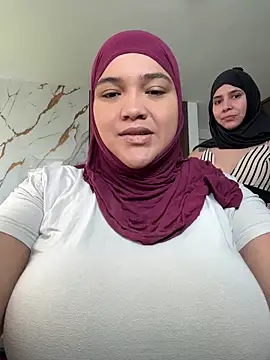 sweetmuslim01 online show from May 9, 2026, 3:50 pm