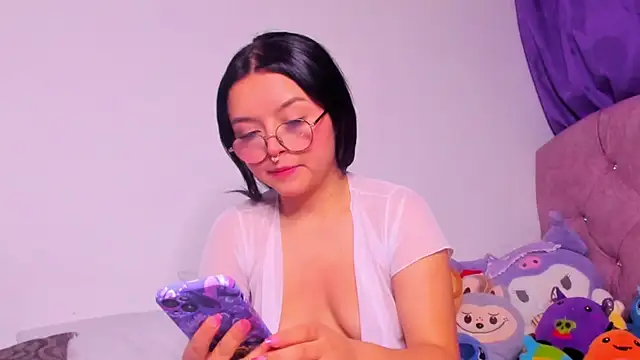 Snapshot of amy__a chatting on February 28, 2026, 7:20 am amy a online show from February 28, 2026, 7:20 am