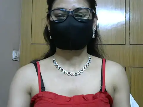 Fairy Pie online show from March 5, 2026, 7:43 pm