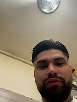 Snapshot of alexandermoris chatting on November 6, 2025, 7:04 pm alexandermoris online show from November 6, 2025, 7:04 pm