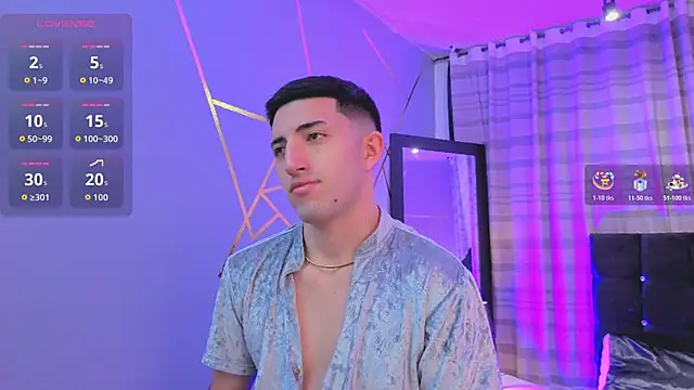 Snapshot of Un_Sluttyy chatting on December 5, 2025, 11:30 am Un Sluttyy online show from December 5, 2025, 11:30 am