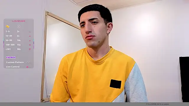 Un Sluttyy online show from February 3, 2026, 11:15 am