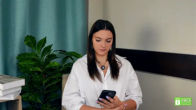 MathaMcrae online show from November 8, 2025, 8:25 am