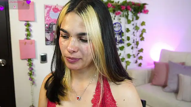 Nahoo   online show from May 19, 2026, 1:56 am