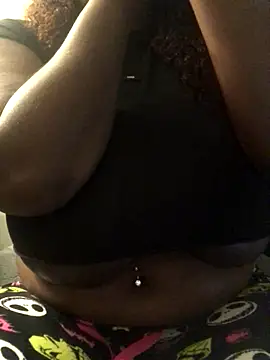 Fxncymuse online show from December 4, 2025, 8:06 pm