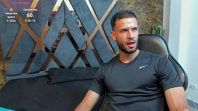 Snapshot of Jacob_Benelli chatting on February 14, 2026, 11:23 pm Jacob Benelli online show from February 14, 2026, 11:23 pm