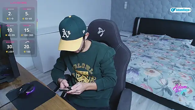 adamrayn online show from November 14, 2025, 7:18 am