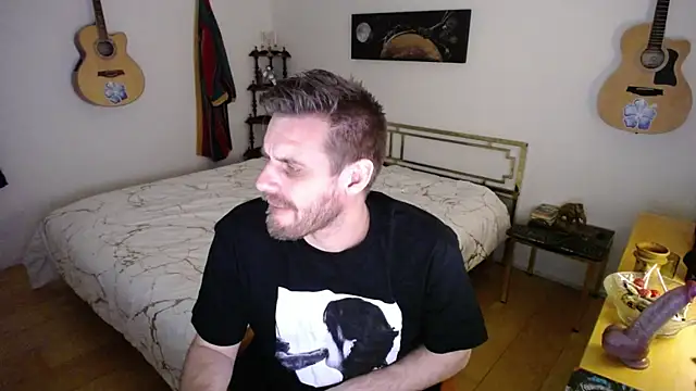 skatejocke online show from November 28, 2025, 9:39 pm