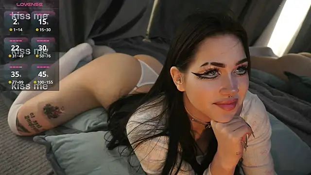 Snapshot of FetishForCassie chatting on November 26, 2025, 10:11 pm FetishForCassie online show from November 26, 2025, 10:11 pm