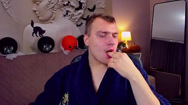 ArchieHolmes online show from November 9, 2025, 4:00 am