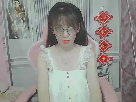 Ella039 online show from May 23, 2026, 3:45 am