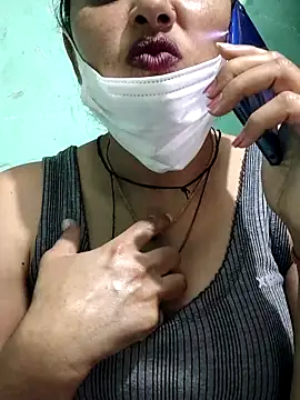 Snapshot of Piya_Bakshi chatting on December 18, 2025, 8:20 am Piya Bakshi online show from December 18, 2025, 8:20 am