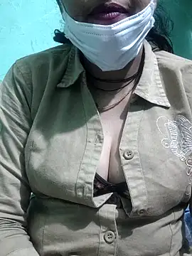 Snapshot of Piya_Bakshi chatting on December 19, 2025, 9:33 pm Piya Bakshi online show from December 19, 2025, 9:33 pm