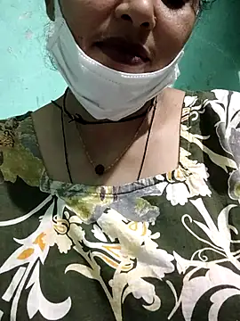 Snapshot of Piya_Bakshi chatting on December 23, 2025, 10:35 am Piya Bakshi online show from December 23, 2025, 10:35 am