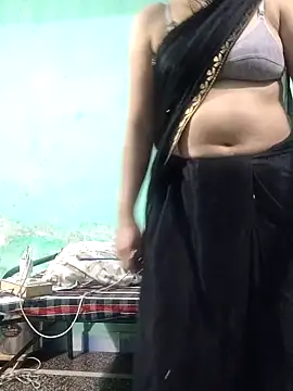 Snapshot of Piya_Bakshi chatting on February 6, 2026, 6:33 pm Piya Bakshi online show from February 6, 2026, 6:33 pm