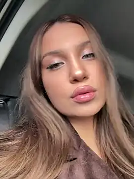 KilianaNoir online show from April 7, 2026, 8:37 am