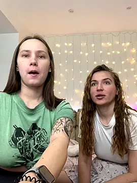 SexCaramell online show from November 9, 2025, 7:28 am