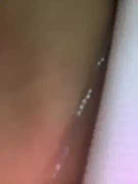 luna-sisi online show from November 8, 2025, 10:26 am