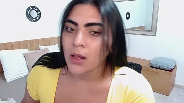 Snapshot of MariaVex chatting on February 19, 2026, 8:27 pm MariaVex online show from February 19, 2026, 8:27 pm