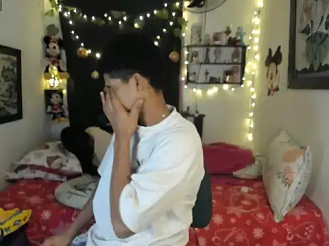 Snapshot of JUANBIGCOCK21CM chatting on December 15, 2025, 9:02 am JUANBIGCOCK21CM online show from December 15, 2025, 9:02 am