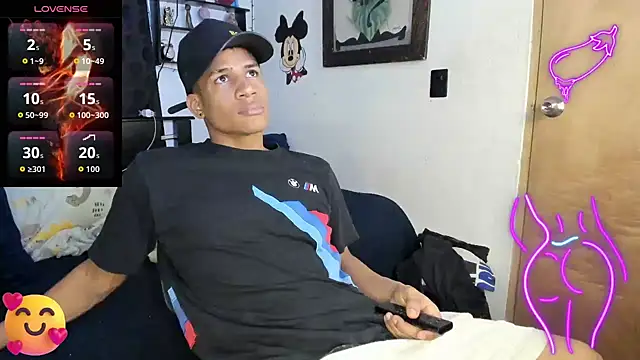 Snapshot of JUANBIGCOCK21CM chatting on January 6, 2026, 1:53 am JUANBIGCOCK21CM online show from January 6, 2026, 1:53 am