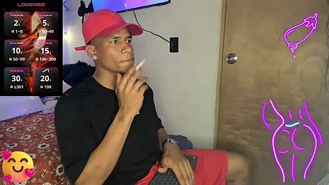 Snapshot of JUANBIGCOCK21CM chatting on February 22, 2026, 10:30 pm JUANBIGCOCK21CM online show from February 22, 2026, 10:30 pm