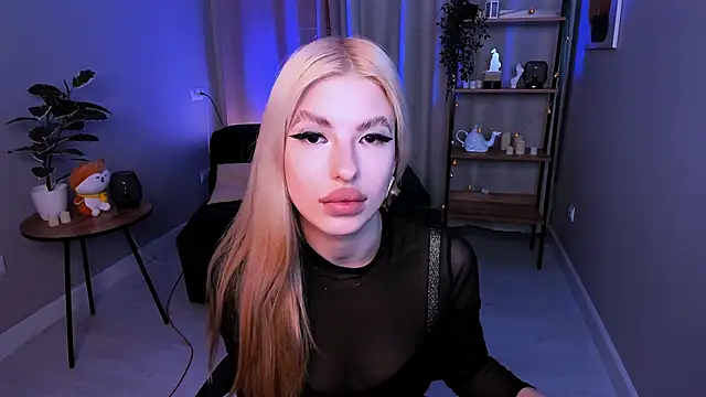 desperate ramona online show from November 7, 2025, 10:32 pm