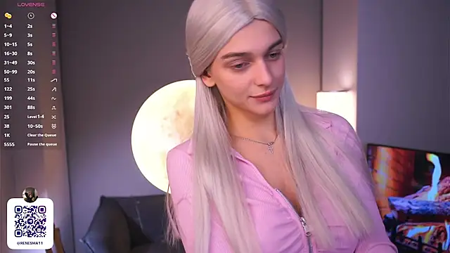 Snapshot of AdameShoyer chatting on December 5, 2025, 8:05 pm AdameShoyer online show from December 5, 2025, 8:05 pm