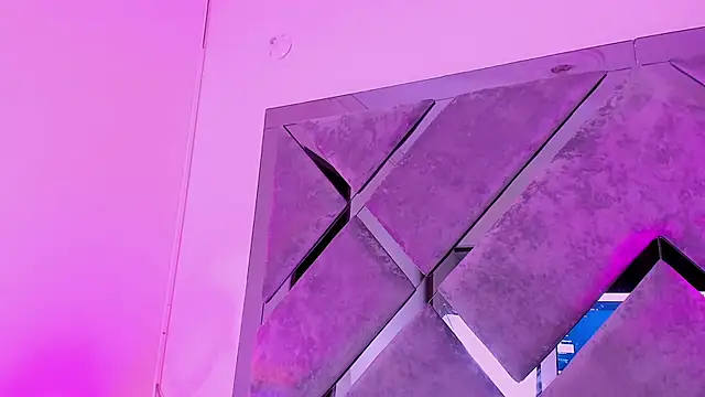 luciagray1 online show from February 20, 2026, 6:26 am